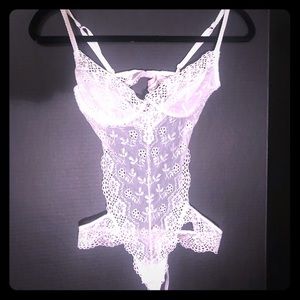 Victoria secret lingerie one piece lace white 34C